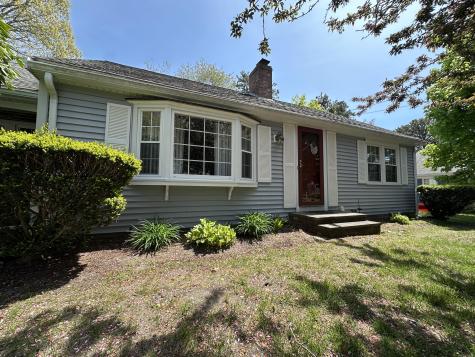 11 Widgeon Lane Yarmouth MA 02673