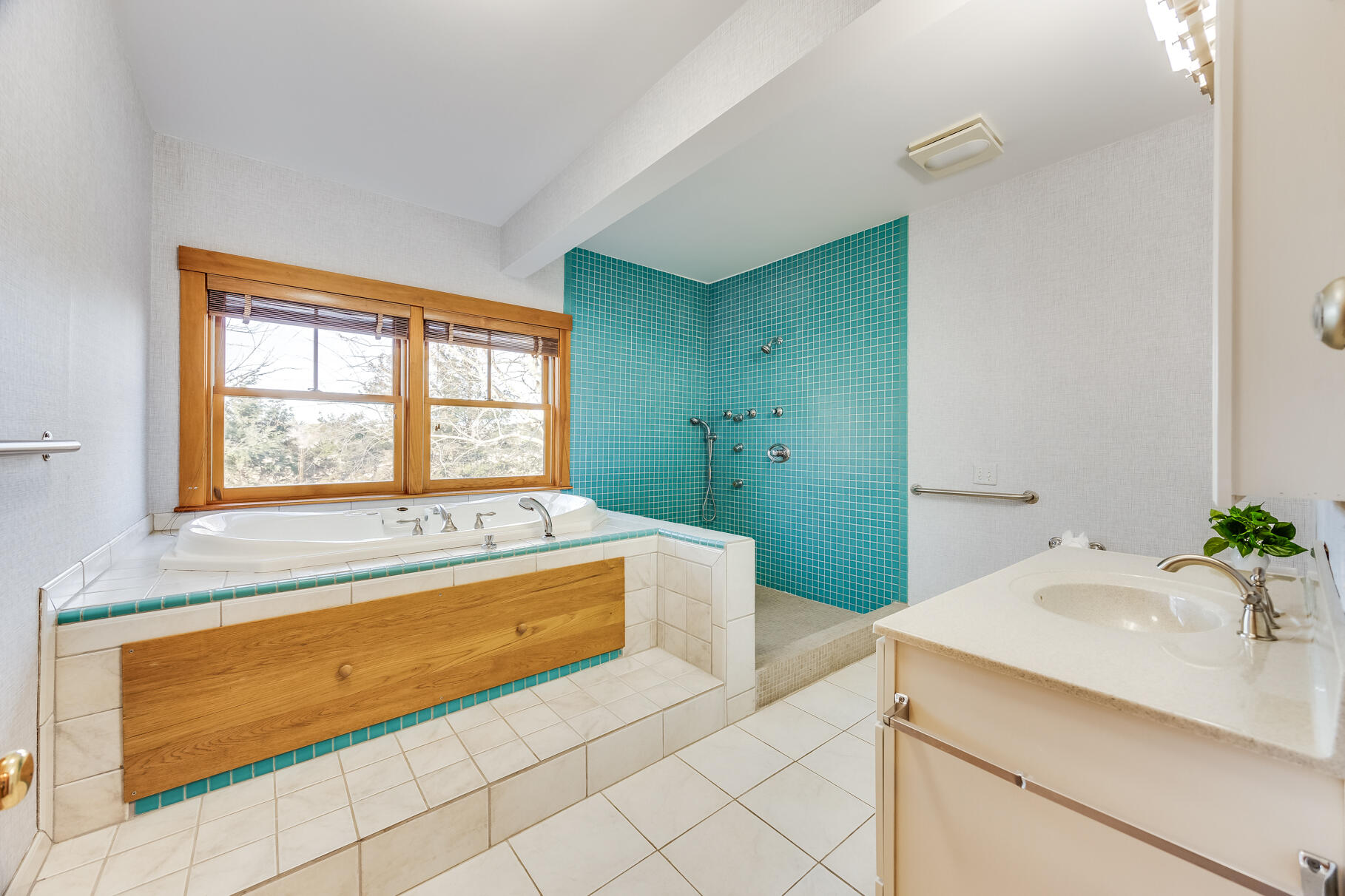 360 W Falmouth Highway Falmouth MA 02540