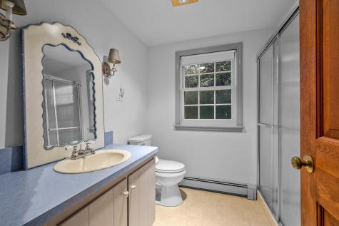 8 Old Wharf Road Harwich MA 02646