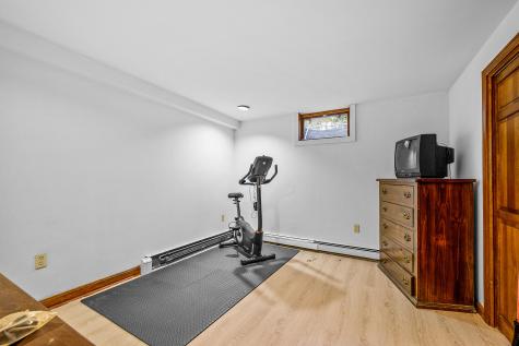 8 Old Wharf Road Harwich MA 02646