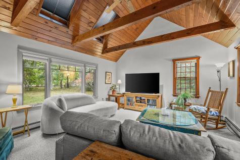 8 Old Wharf Road Harwich MA 02646