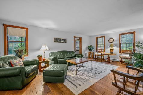 8 Old Wharf Road Harwich MA 02646