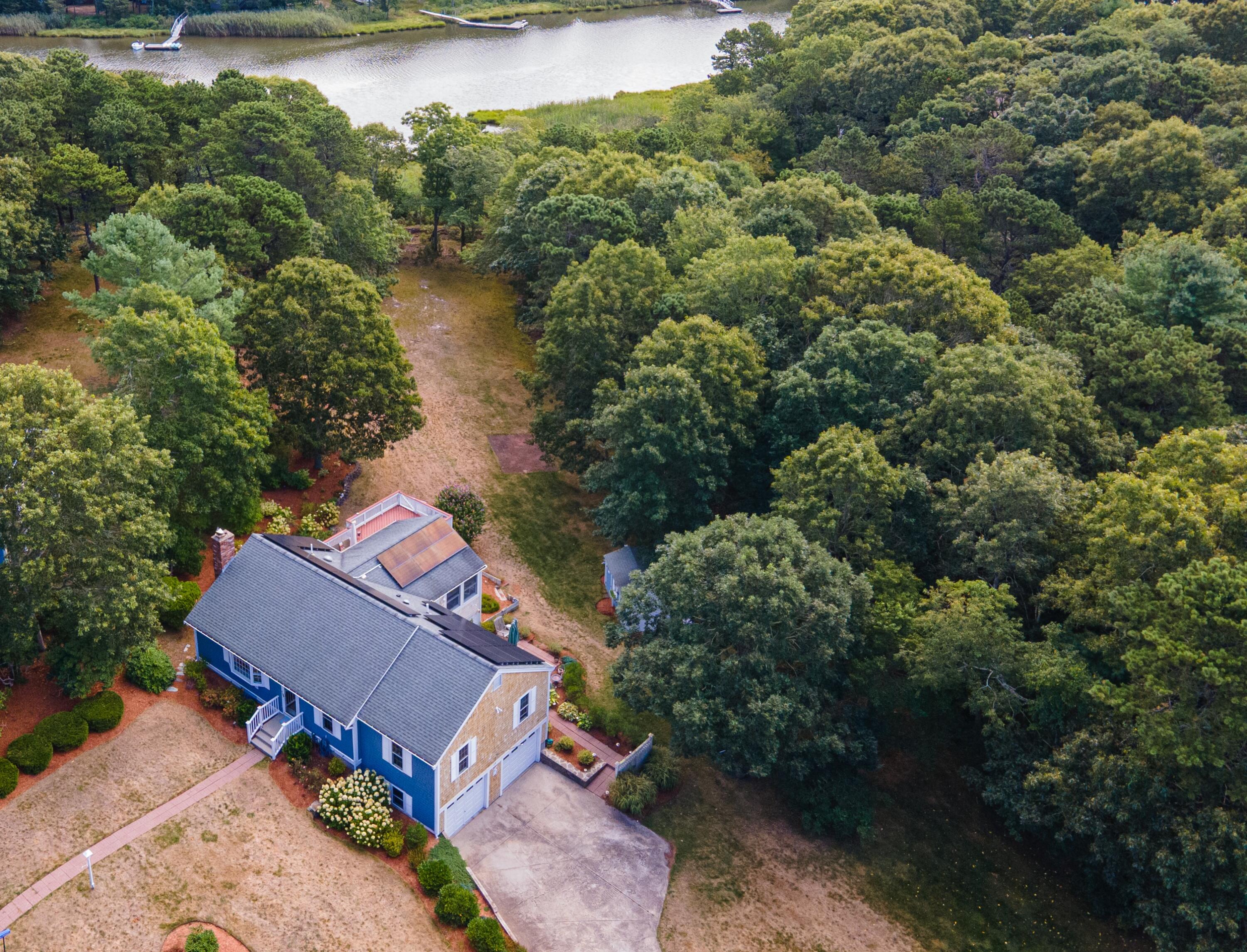 28 Sheila Way Falmouth MA 02536