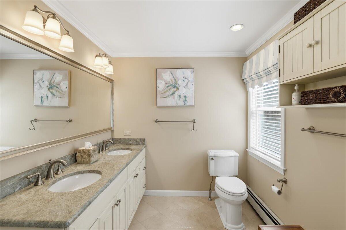60 Harbor Hill Road Chatham MA 02633