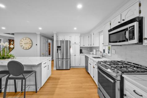 31 Hillcrest Drive Pembroke MA 02359
