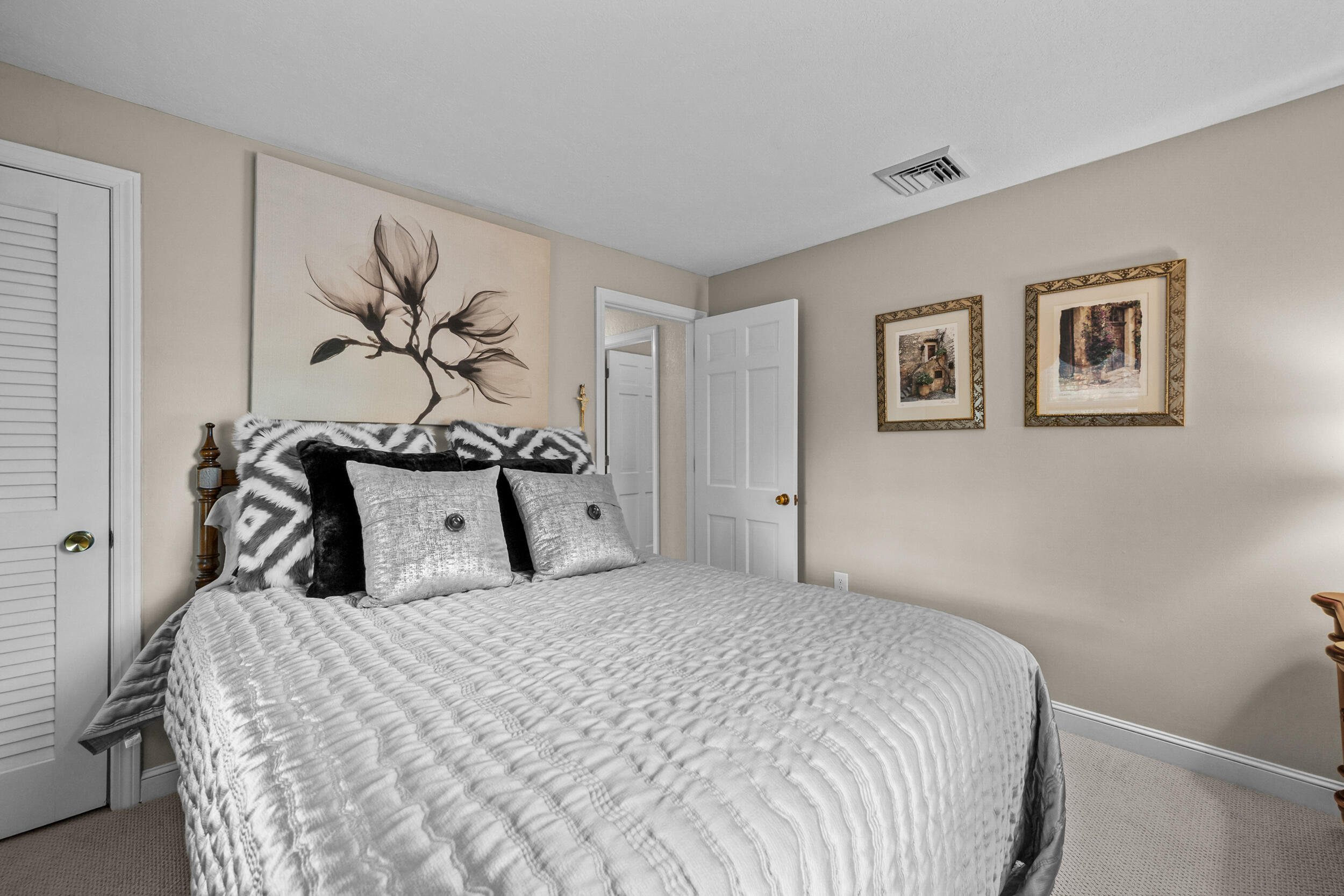 31 Hillcrest Drive Pembroke MA 02359