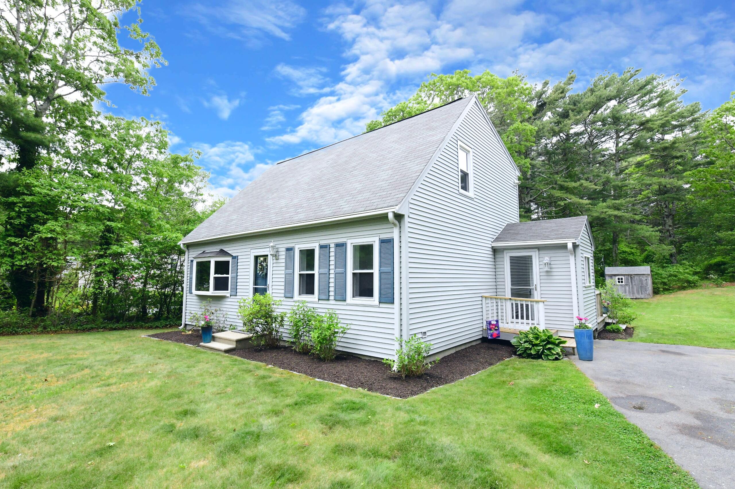 11 Winchester Avenue Bourne MA 02532