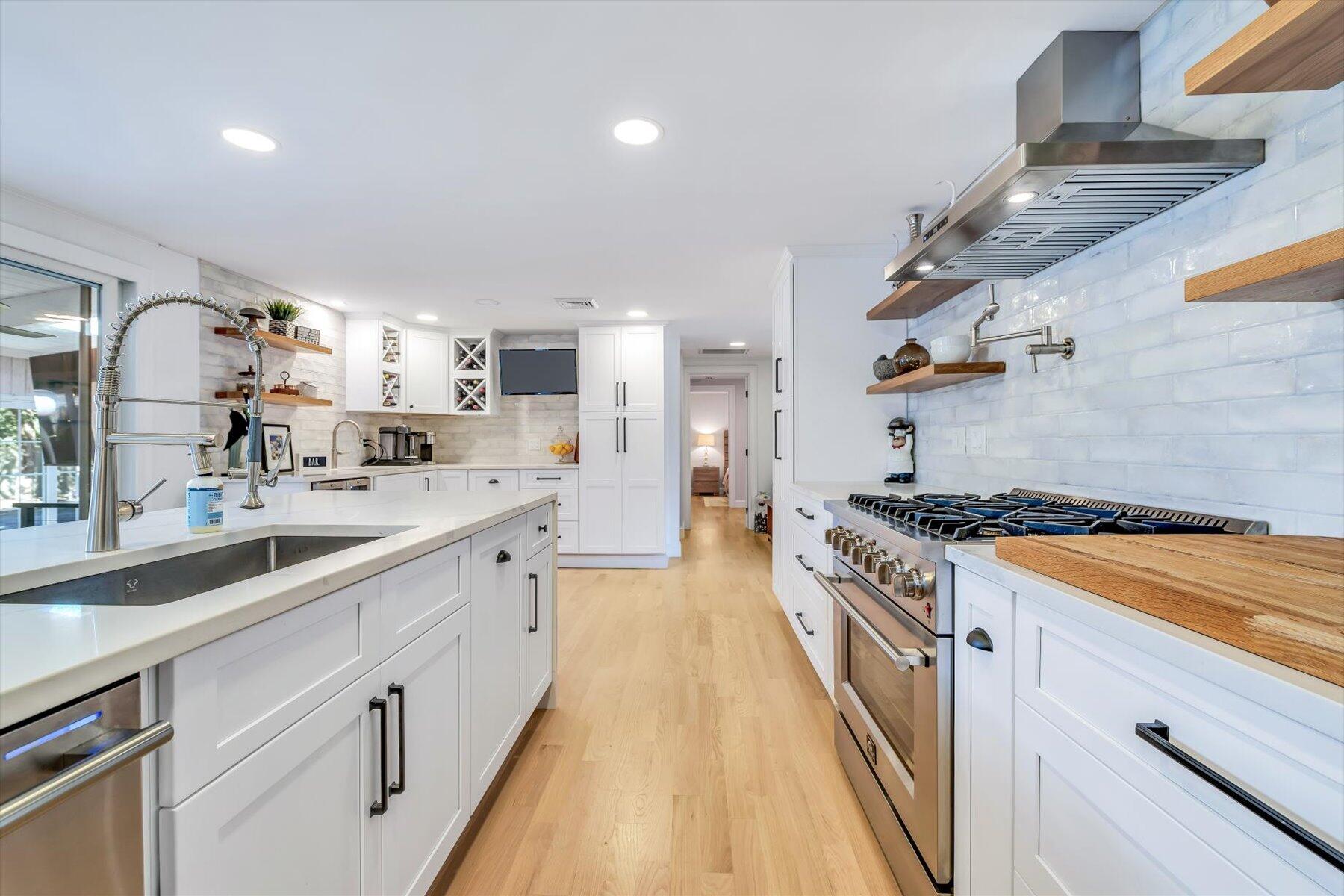 229 S Sea Avenue South Yarmouth MA 02664
