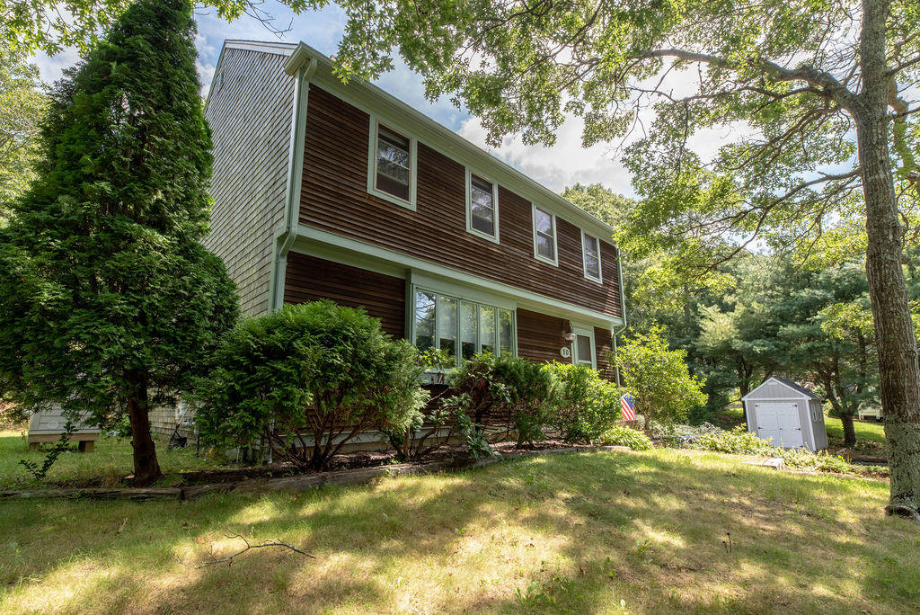 10 Haystack Lane Sandwich MA 02563