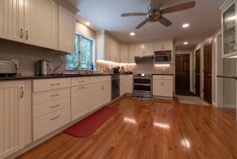 10 Haystack Lane Sandwich MA 02563