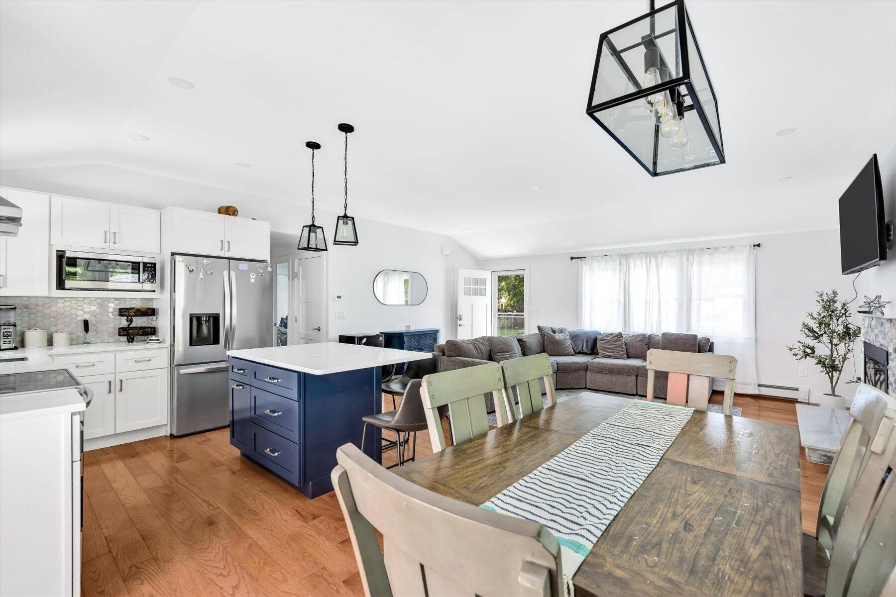 25 Nancy Lane Barnstable MA 02601