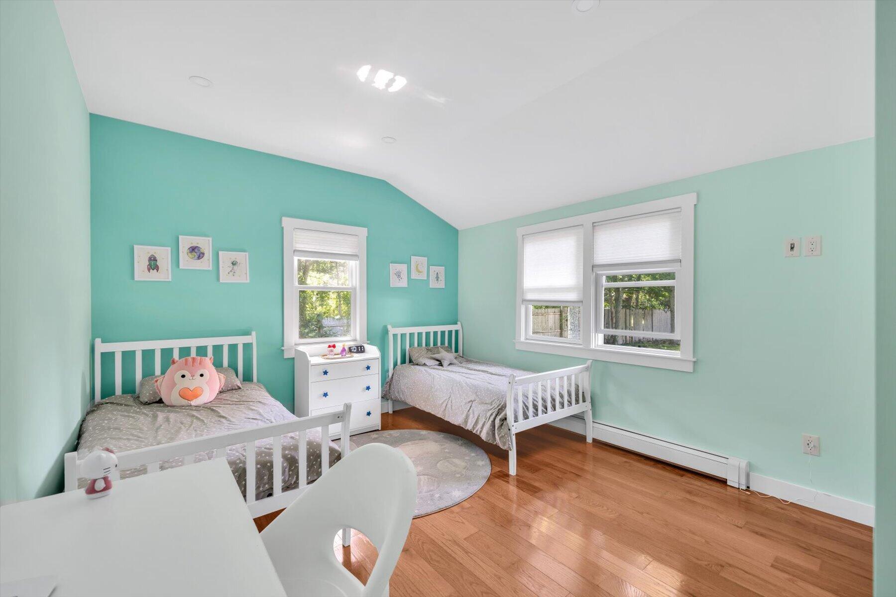 25 Nancy Lane Hyannis MA 02601