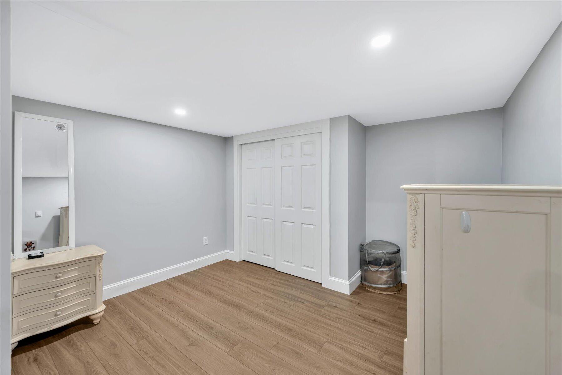 25 Nancy Lane Hyannis MA 02601