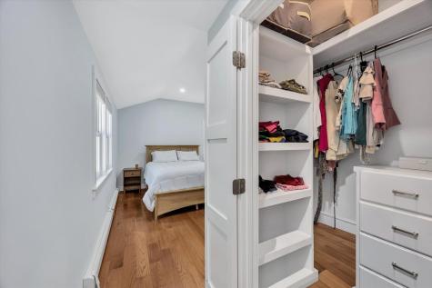 25 Nancy Lane Barnstable MA 02601