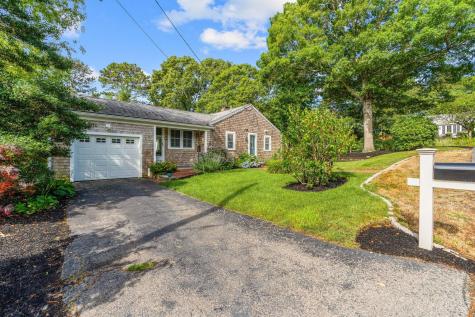 864 W Yarmouth Road Yarmouth MA 02675