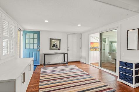 864 W Yarmouth Road Yarmouth MA 02675