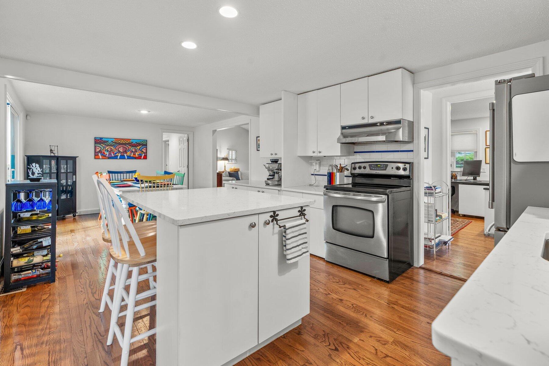 864 W Yarmouth Road Yarmouth Port MA 02675