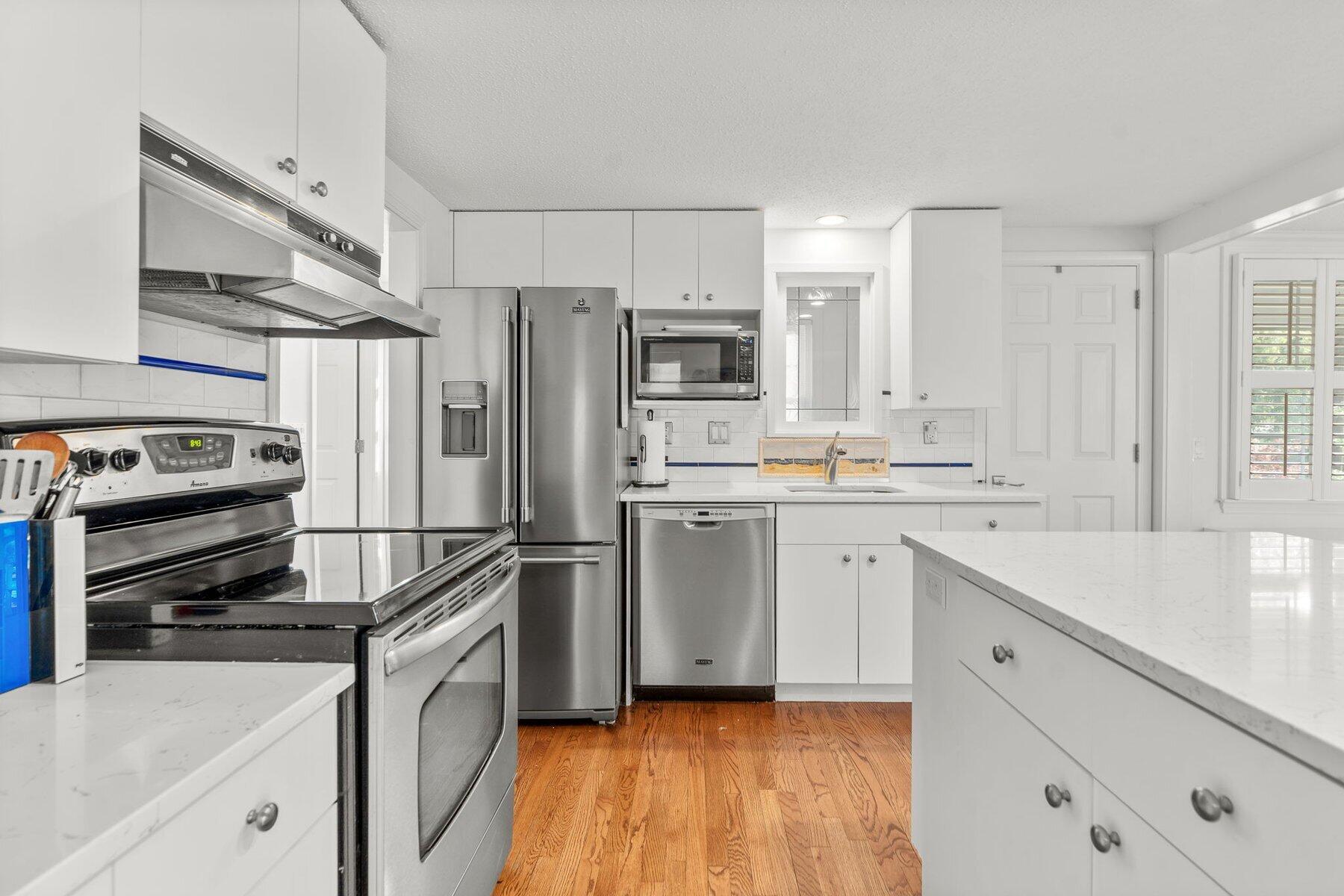 864 W Yarmouth Road Yarmouth Port MA 02675