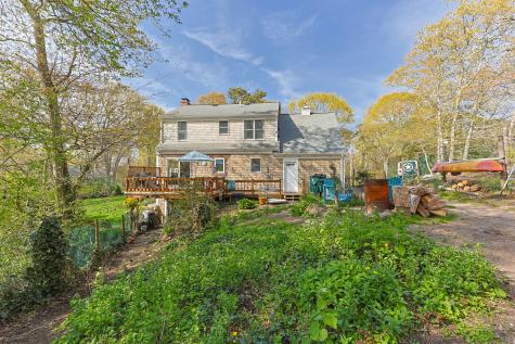 21 Many Oaks Circle Yarmouth MA 02675