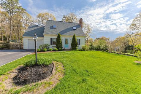 21 Many Oaks Circle Yarmouth MA 02675