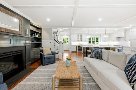 22 Scudder Road MA 02655
