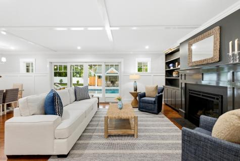 22 Scudder Road MA 02655