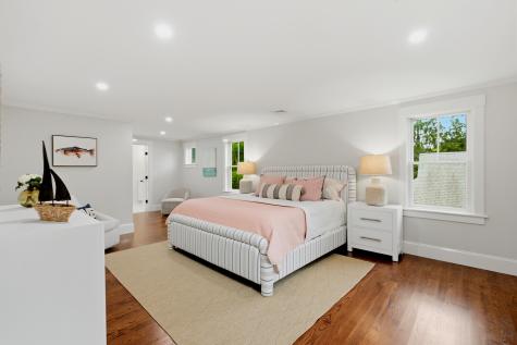 22 Scudder Road MA 02655