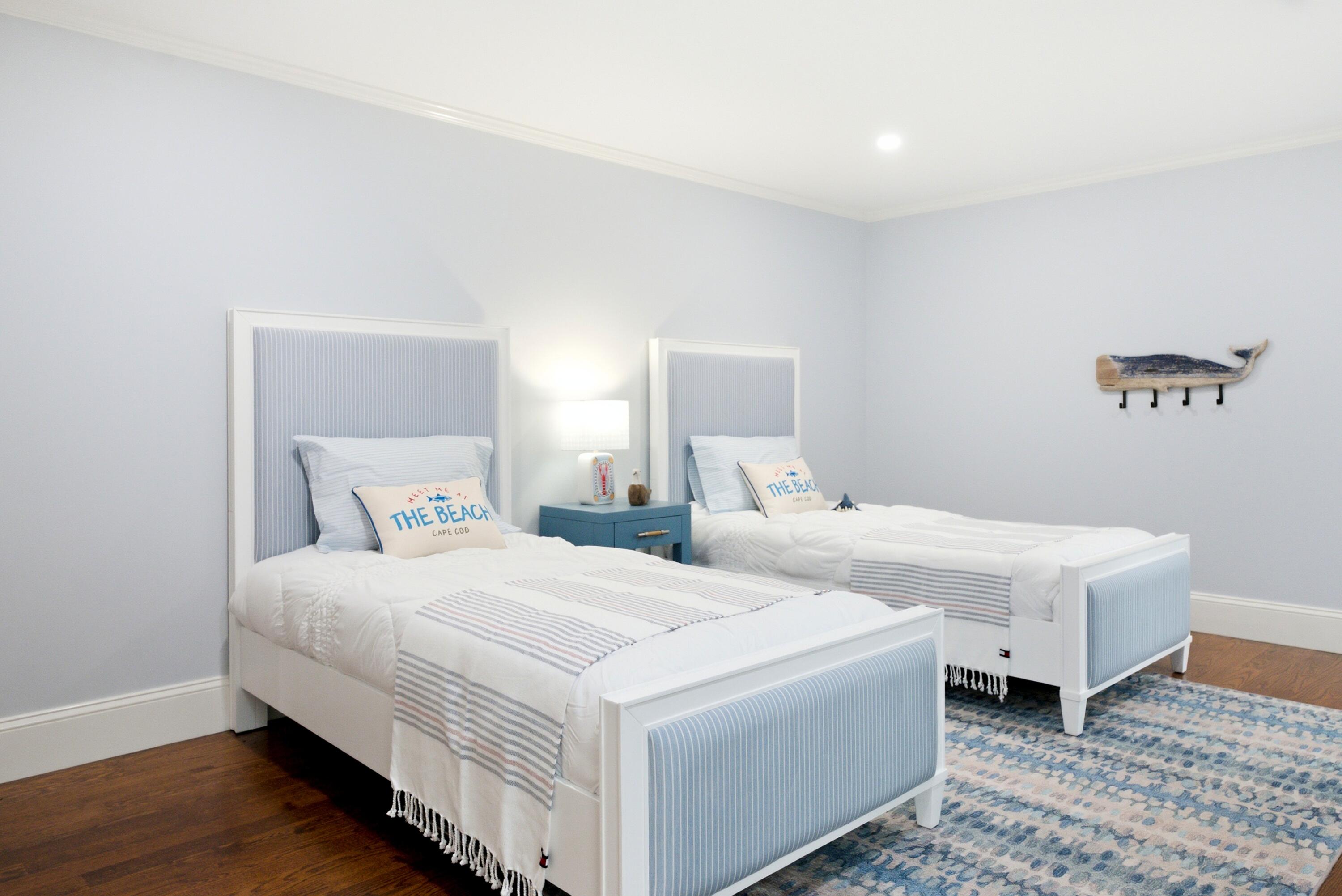 22 Scudder Road Osterville MA 02655