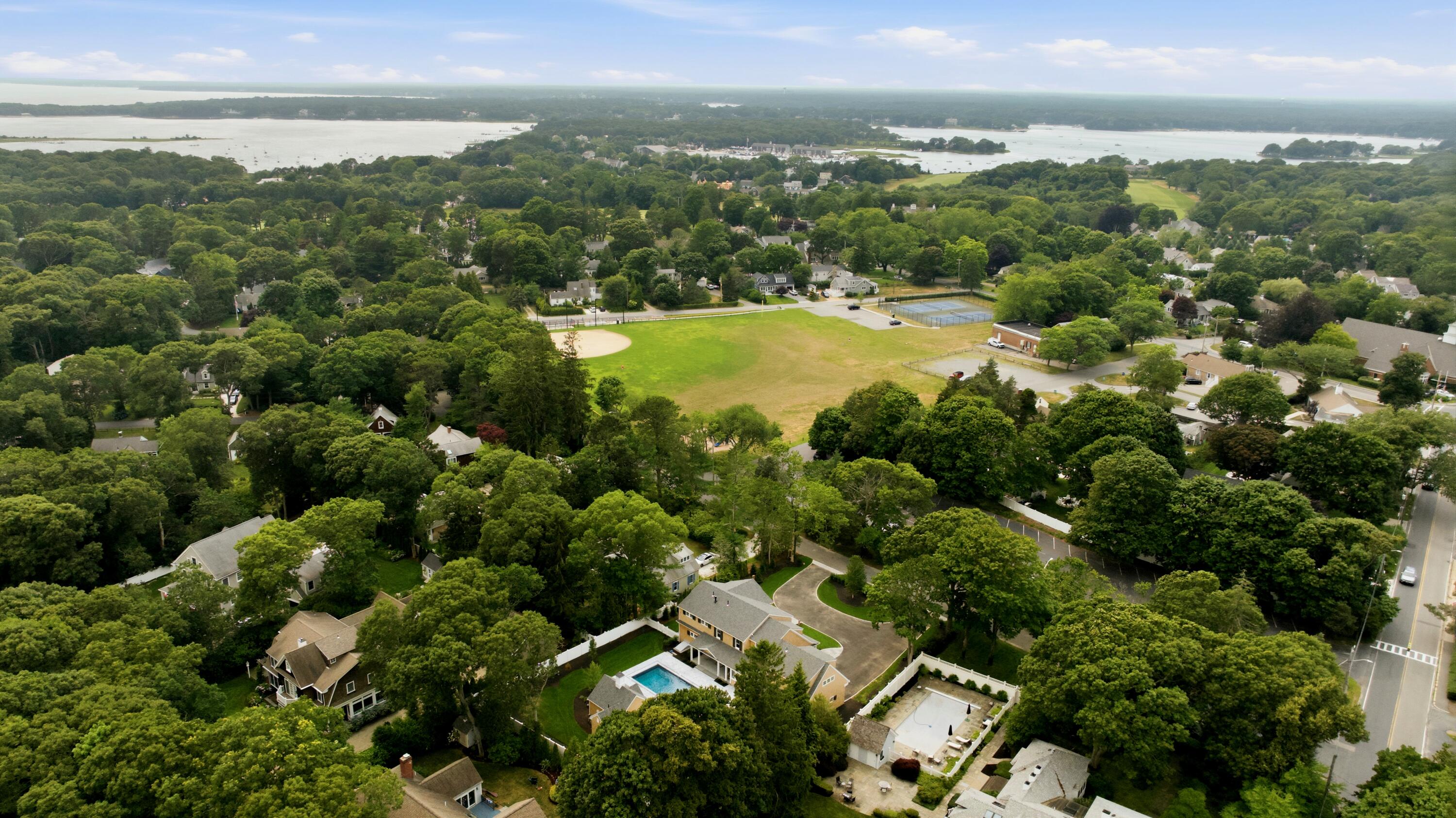 22 Scudder Road Osterville MA 02655