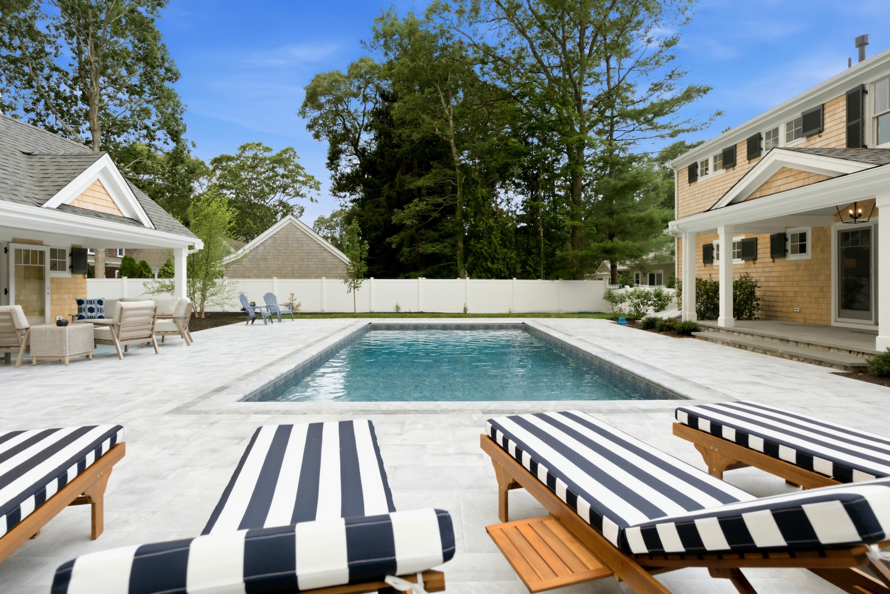 22 Scudder Road Osterville MA 02655