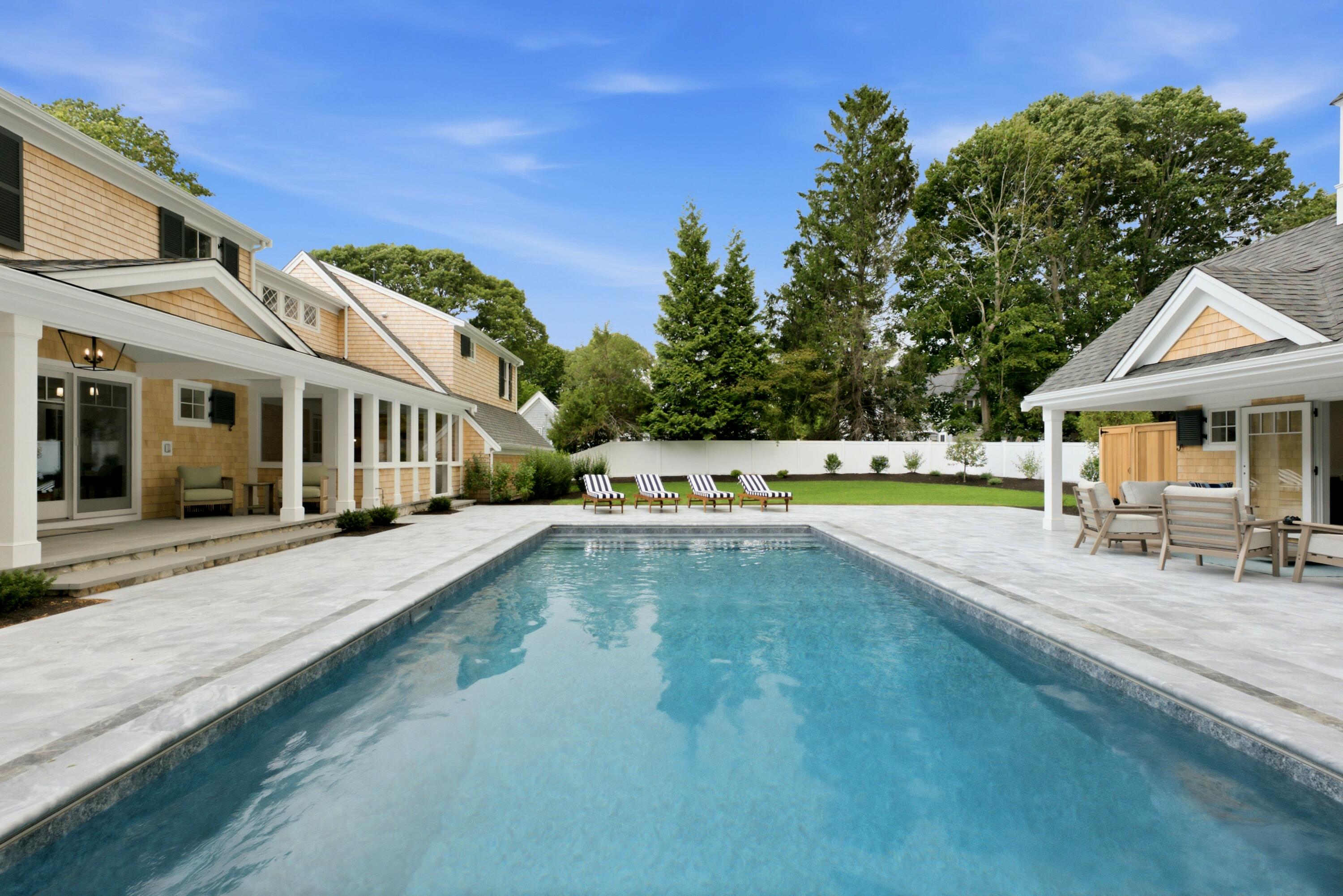 22 Scudder Road Osterville MA 02655