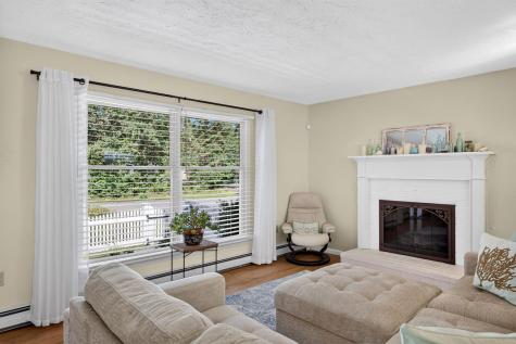 16 Holly Ridge Drive Sandwich MA 02563