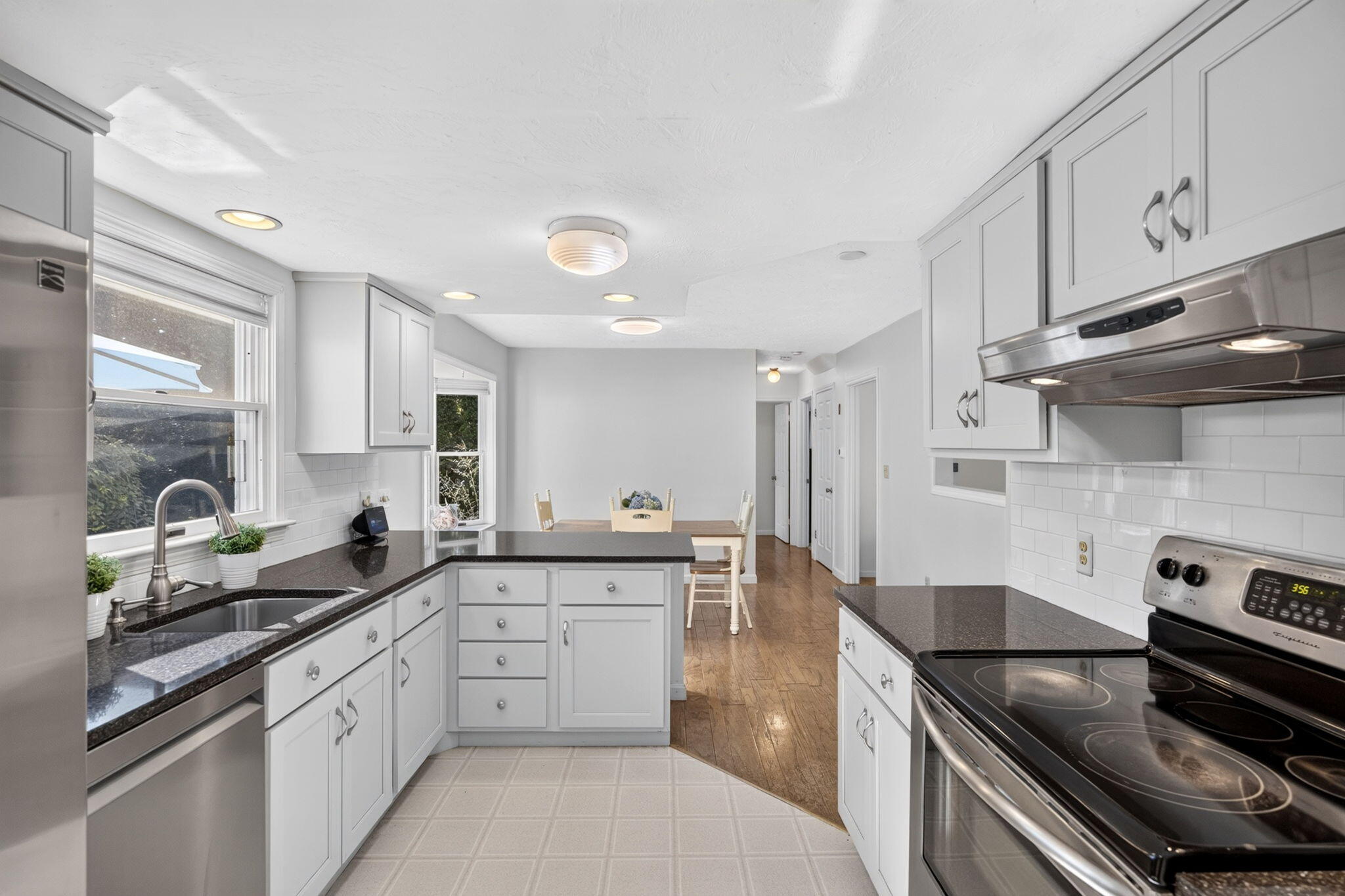 16 Holly Ridge Drive Sandwich MA 02563