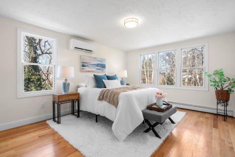 21 Pearl Lane Falmouth MA 02536