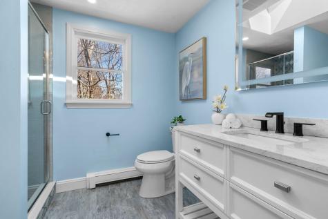 21 Pearl Lane Falmouth MA 02536