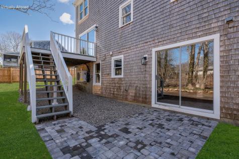 21 Pearl Lane Falmouth MA 02536