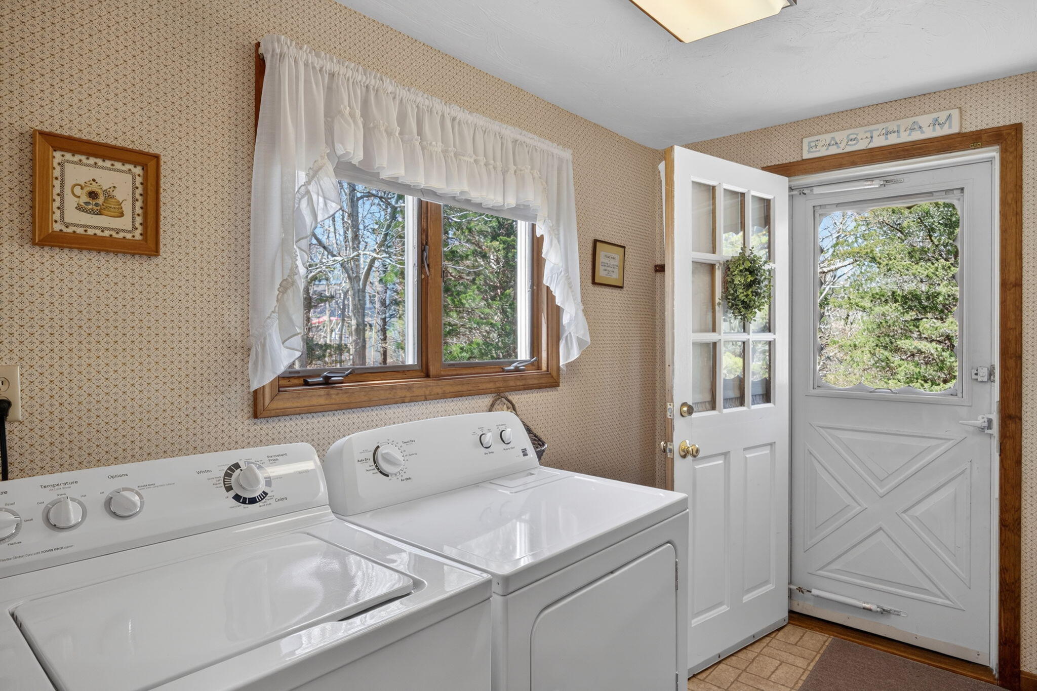 155 Sea Gull Lane Eastham MA 02642