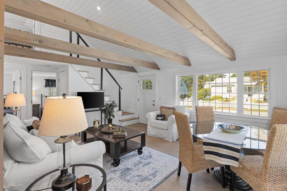 7 Montauk Street Falmouth MA 02536
