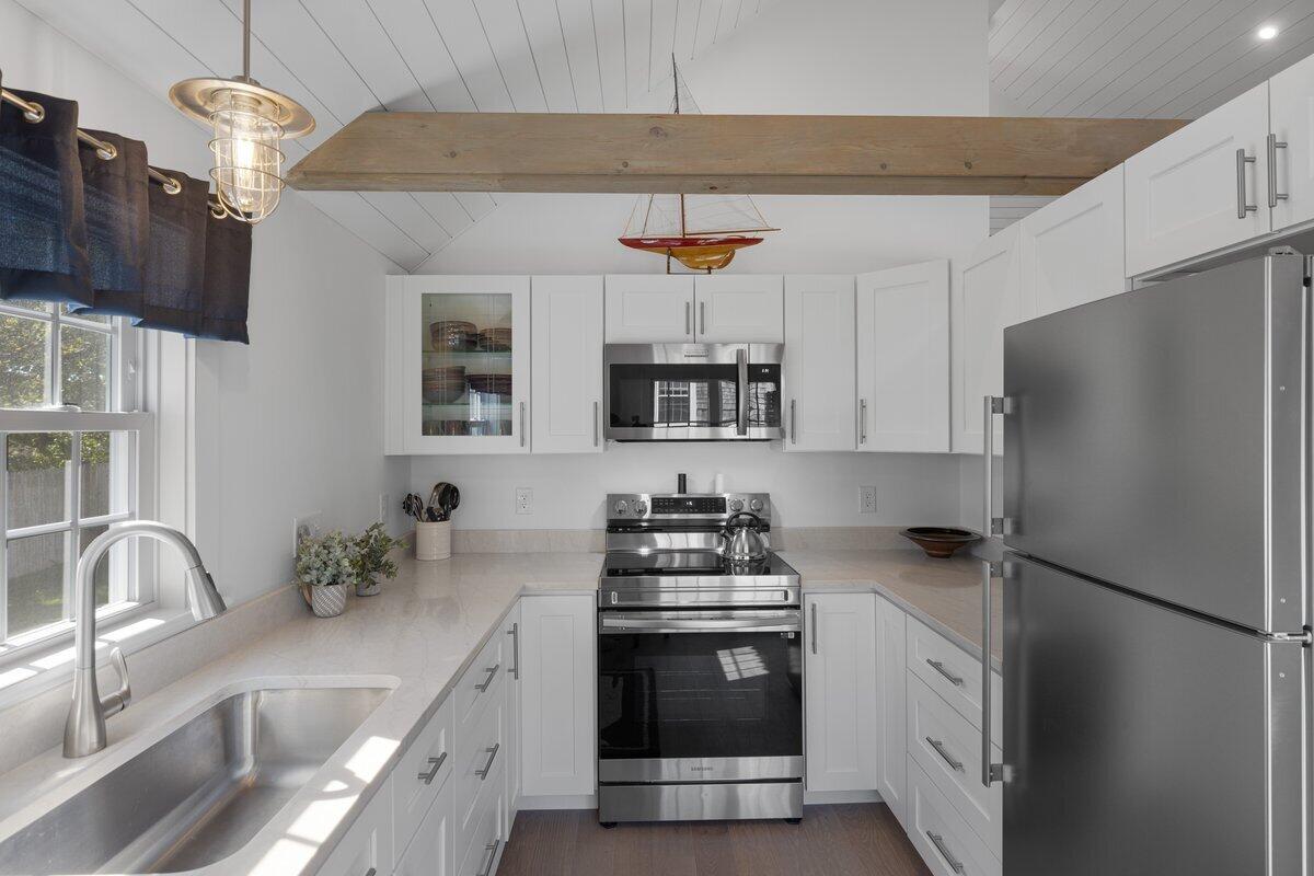 7 Montauk Street Falmouth MA 02536