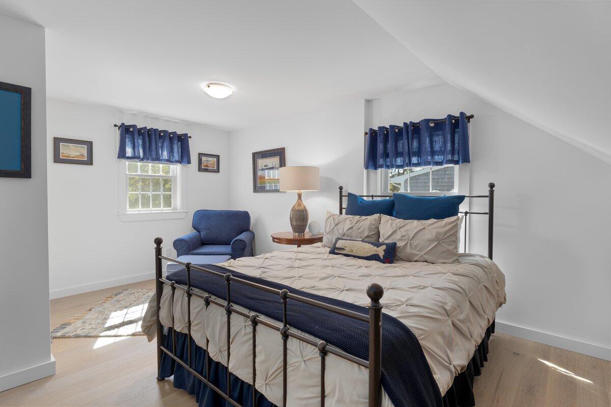 7 Montauk Street Falmouth MA 02536