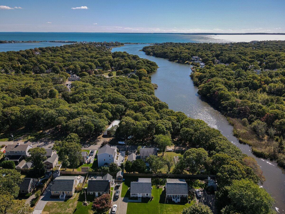 7 Montauk Street Falmouth MA 02536