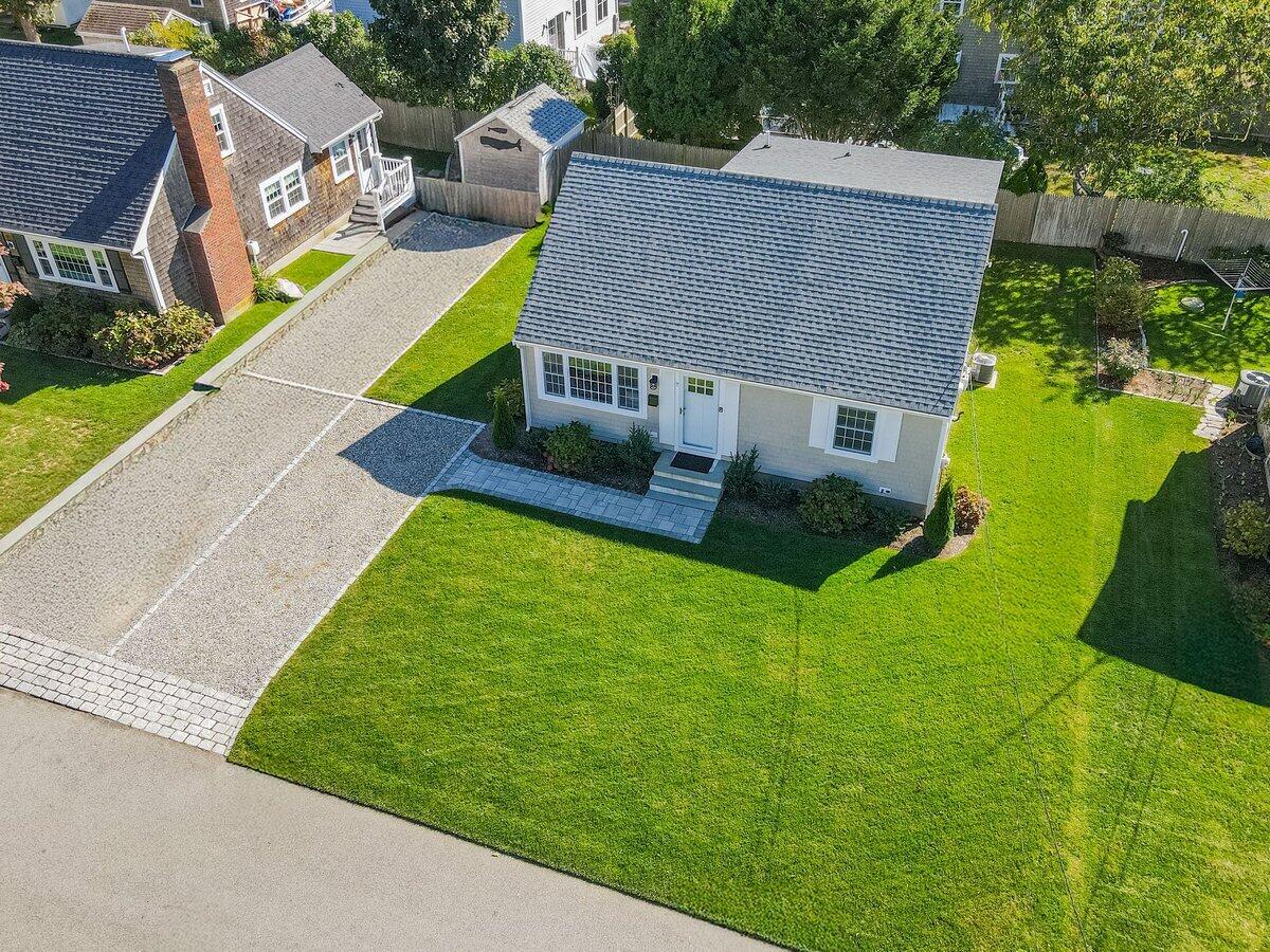 7 Montauk Street Falmouth MA 02536