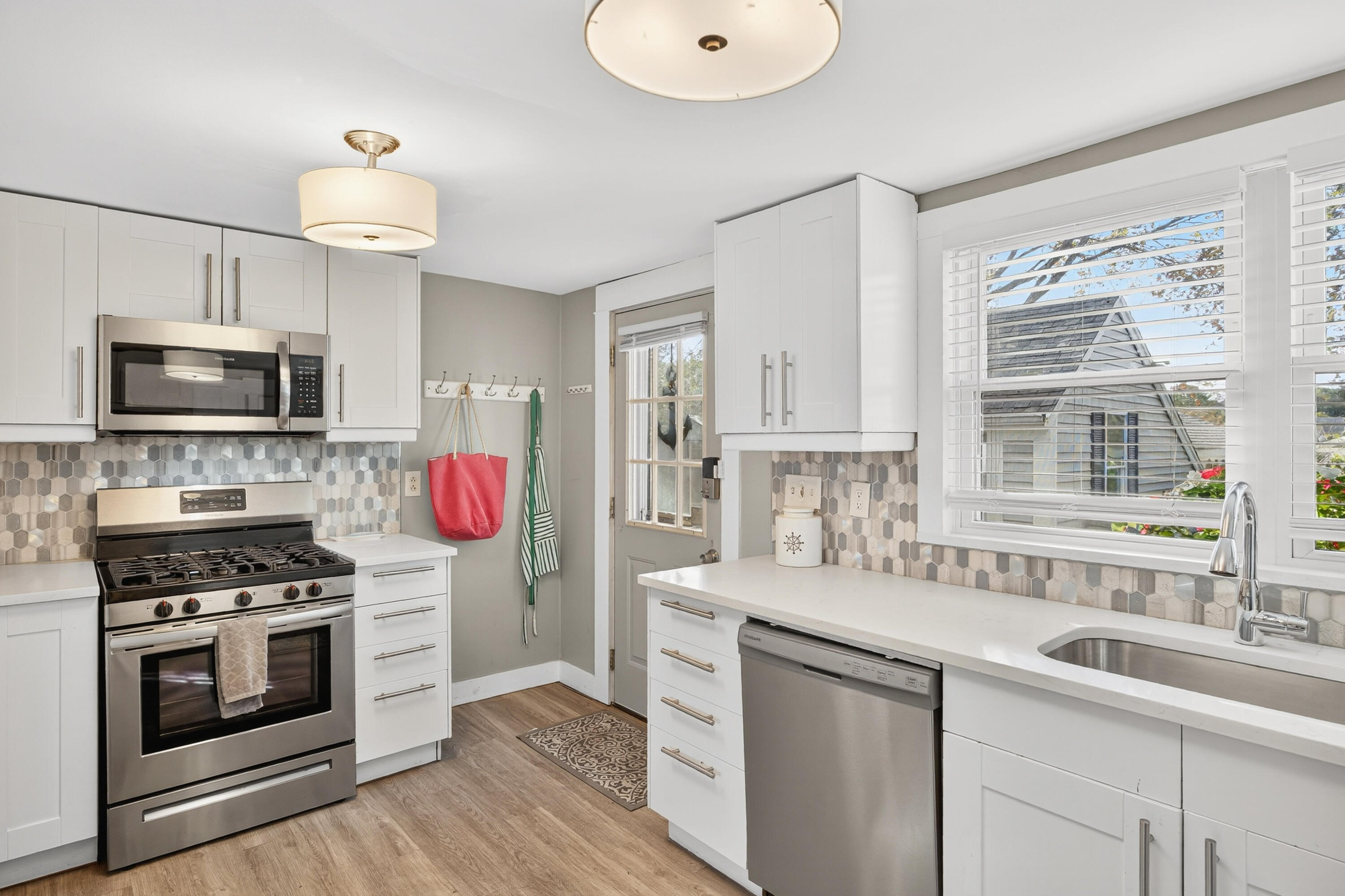 10 Trenton Street Yarmouth MA 02673