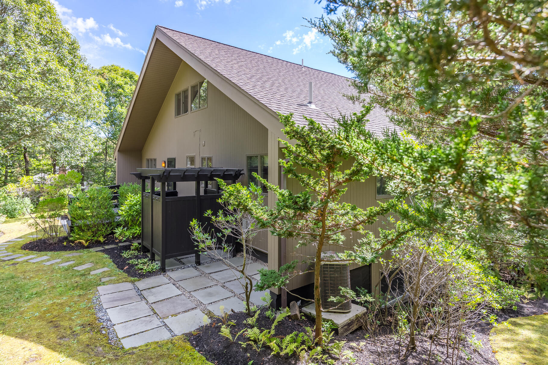 7 Fishermans Road Truro MA 02666