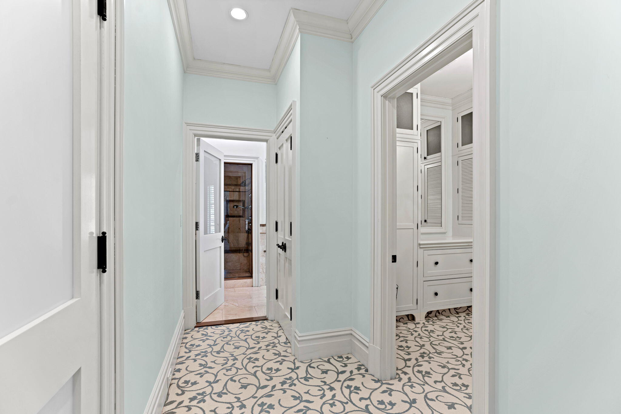 4 Vale Lane Mashpee MA 02649