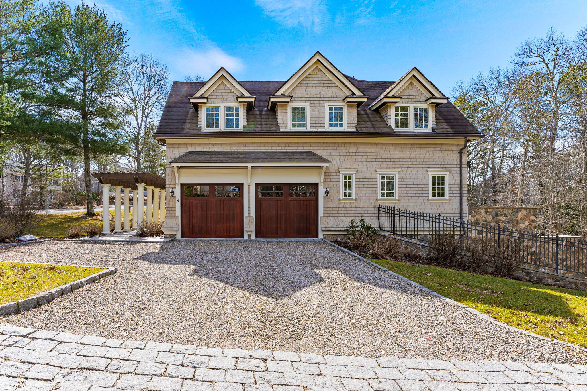4 Vale Lane Mashpee MA 02649
