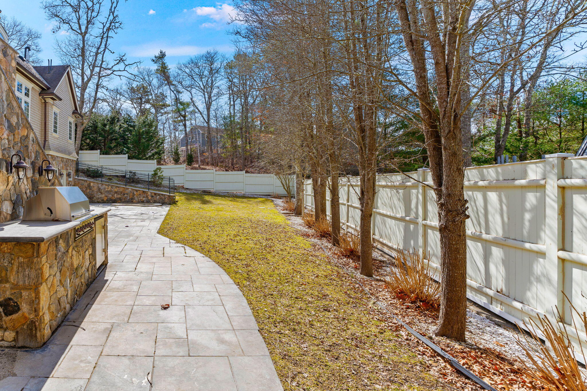 4 Vale Lane Mashpee MA 02649