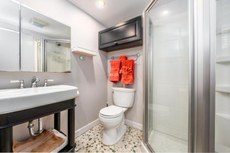 10 Uncle Bills Way Dennis MA 02638