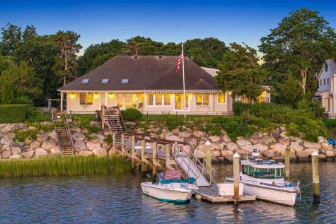 50 Popponesset Island Road Mashpee MA 02649