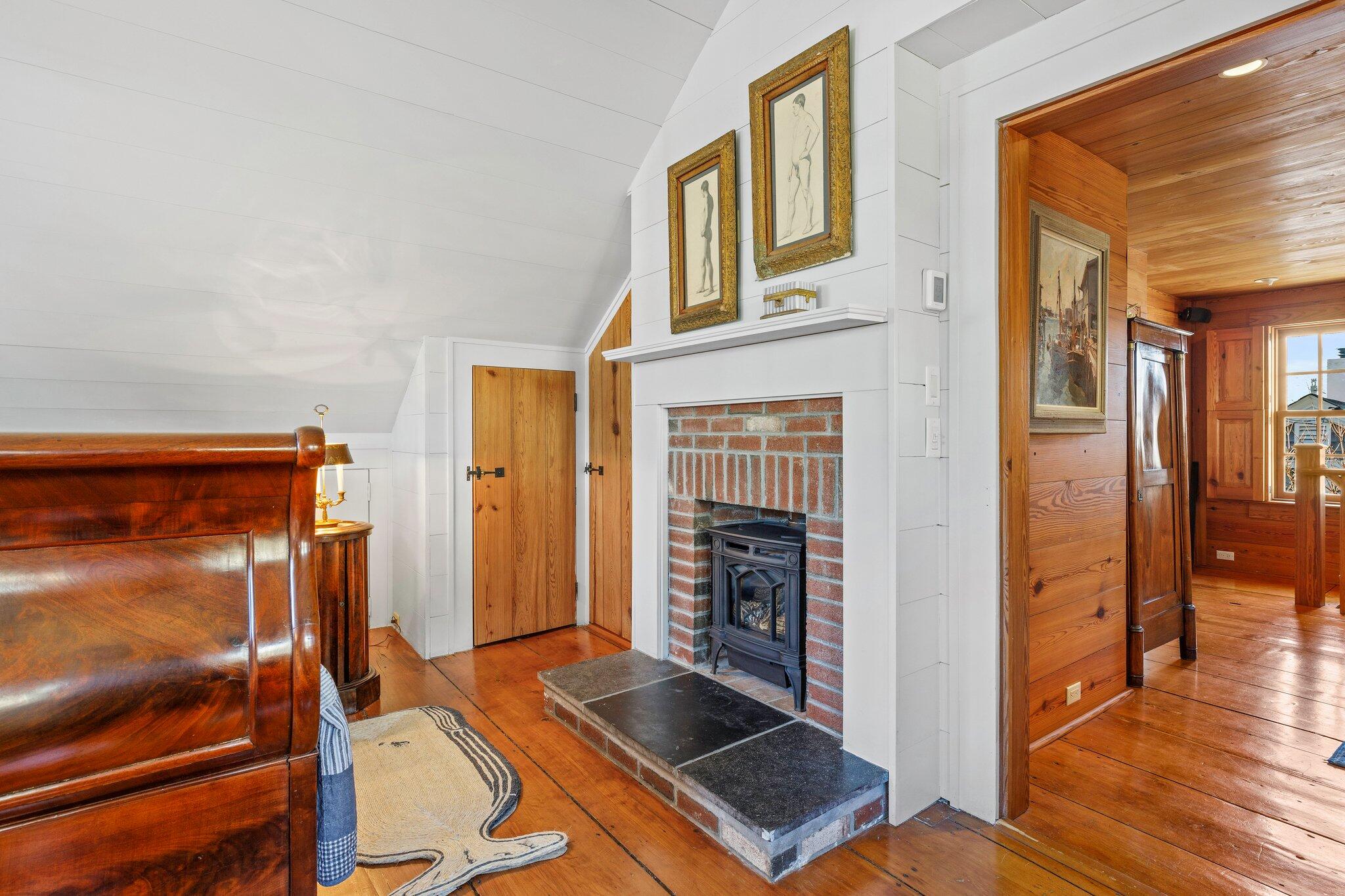 260 Bradford Street Provincetown MA 02657